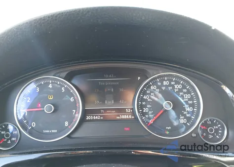 2014 Volkswagen Touareg 3.6L Sport z USA, uszkodzony, nr VIN WVGEF9BP2ED005750